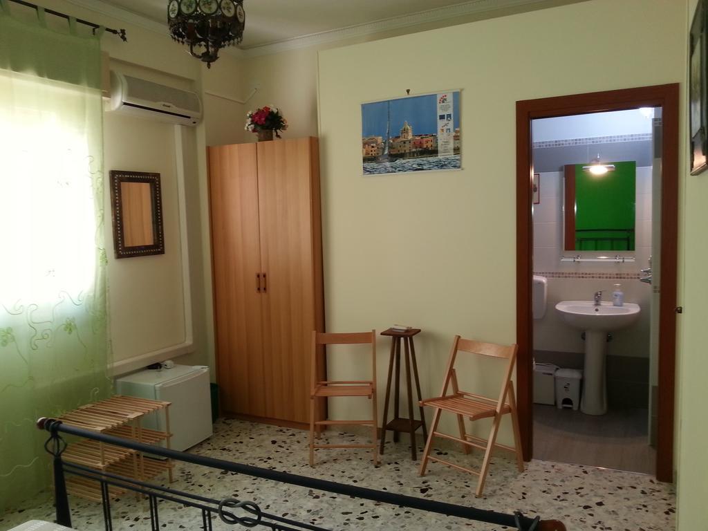 B&B Intrabartolo Trapani Exteriör bild
